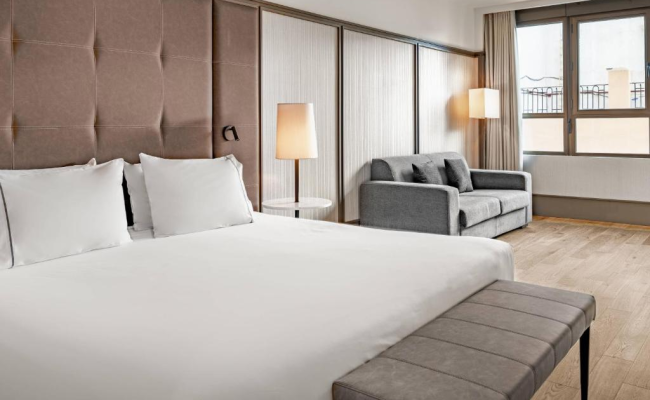 AC Hotel Avenida de America by Marriott