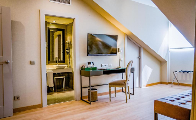 Hotel Meninas - Boutique Opera