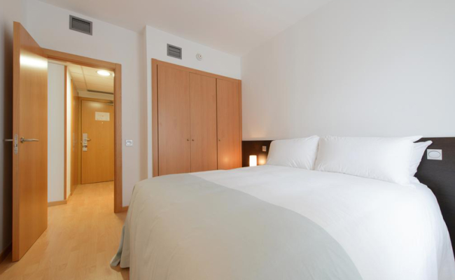 Tryp Madrid Airport Suites