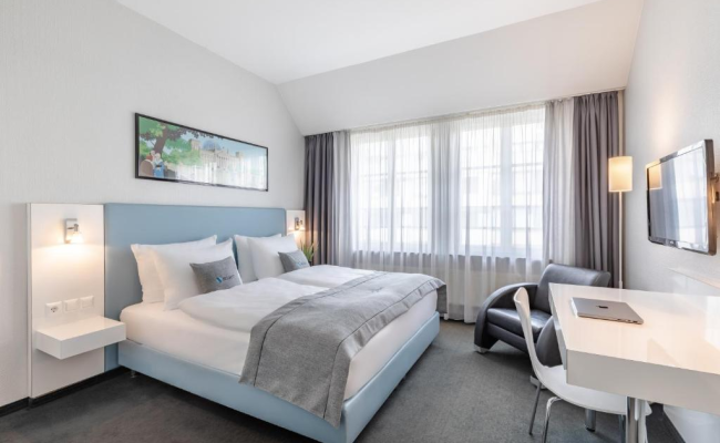 Select Hotel Berlin Checkpoint Charlie
