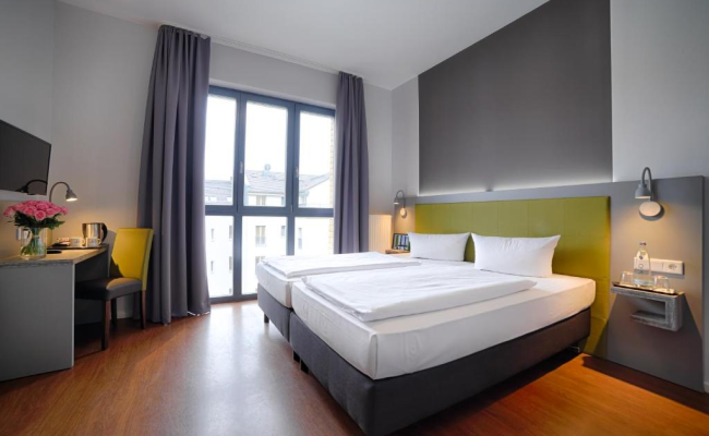 H+ Hotel 4Youth