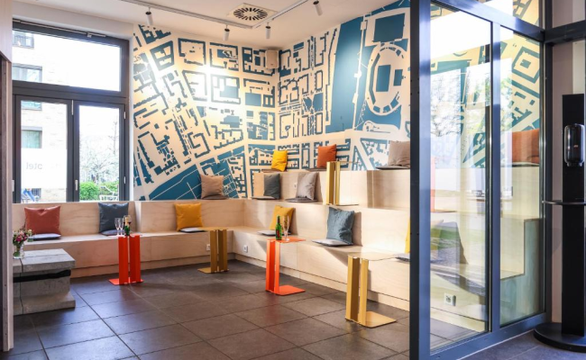 H+ Hotel 4Youth