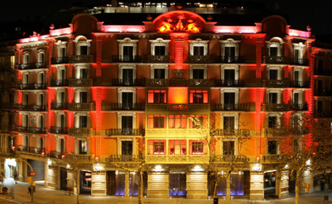 Cram Hotel