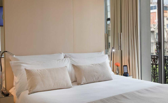 Cram Hotel