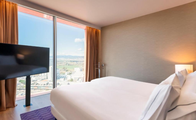 Hyatt Regency Barcelona Tower