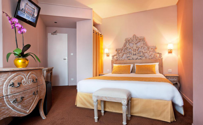 Hotel Beige