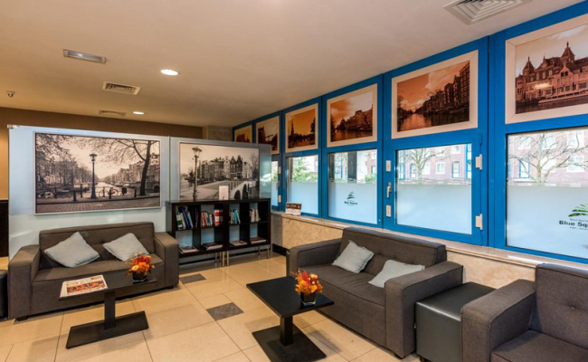 XO Hotels Blue Square
