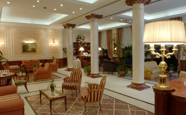 Andreola Central Hotel
