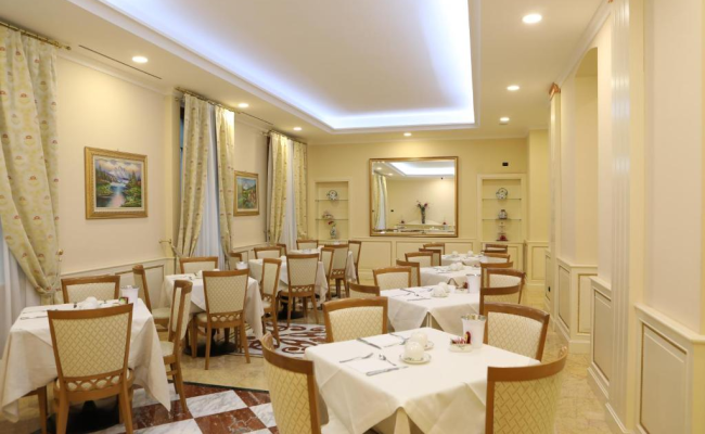 Andreola Central Hotel