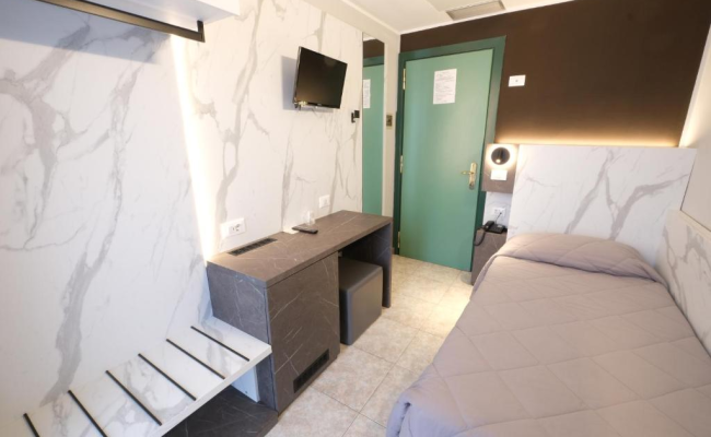 Hotel Mistral