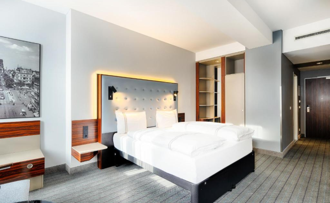 Premier Inn Koln City Mediapark