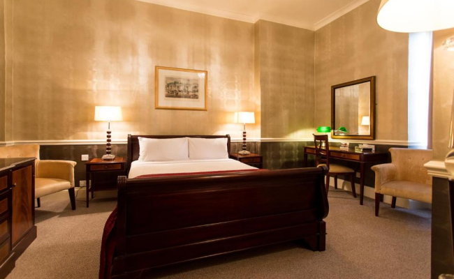 The Clarendon Hotel