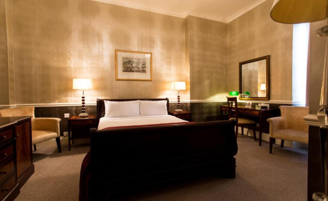 The Clarendon Hotel