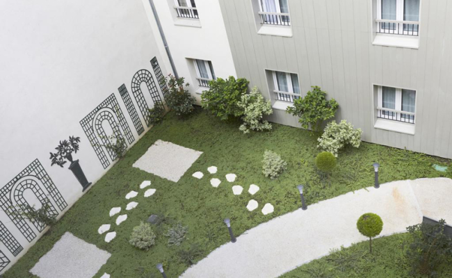 Kyriad Paris 18 - Porte de Clignancourt - Montmartre