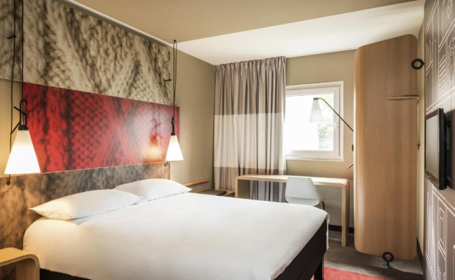 ibis Paris La Defense Courbevoie