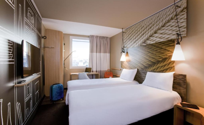 ibis Paris La Defense Courbevoie