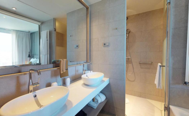 Melia Barcelona Sky