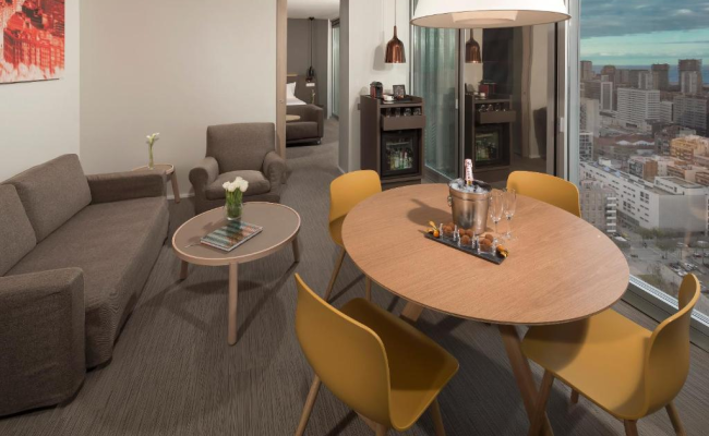 Melia Barcelona Sky