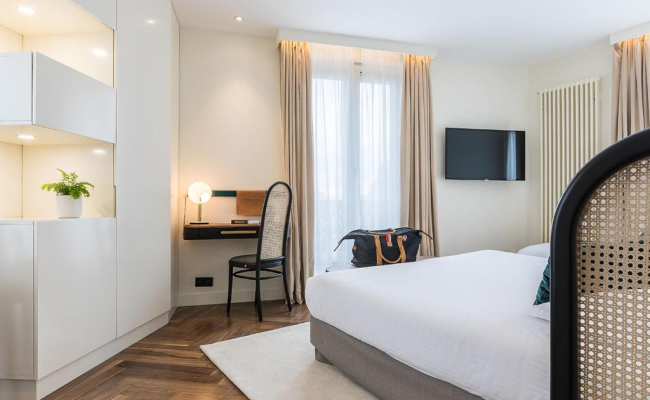 Hotel Champs Elysees Friedland