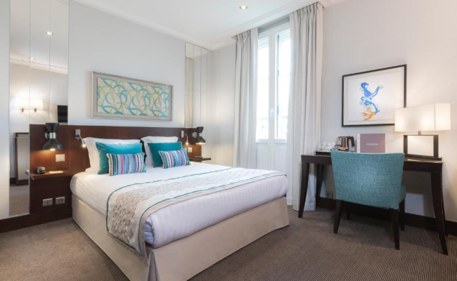 Hotel Montfleuri Champs Elysees