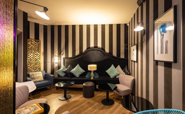 Hotel La Parizienne