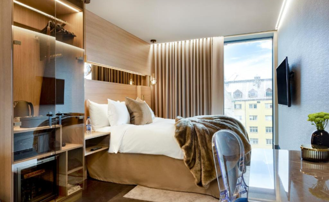 Hotel Riverton