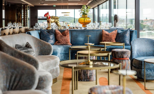 Hotel Riverton