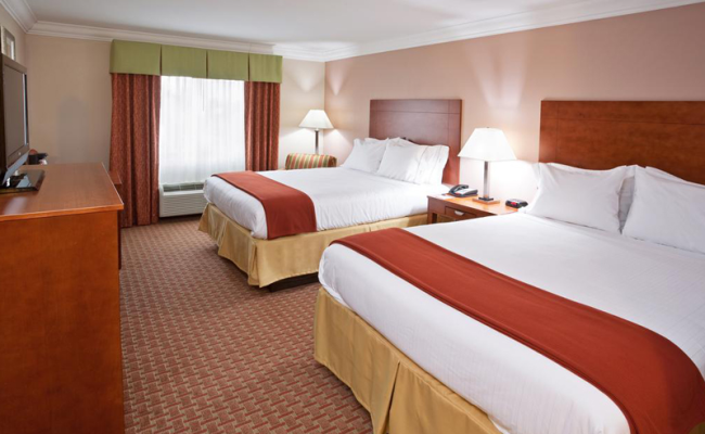 Holiday Inn Express & Suites Niagara Falls