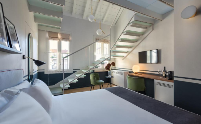 Velvet Grey Boutique Hotel