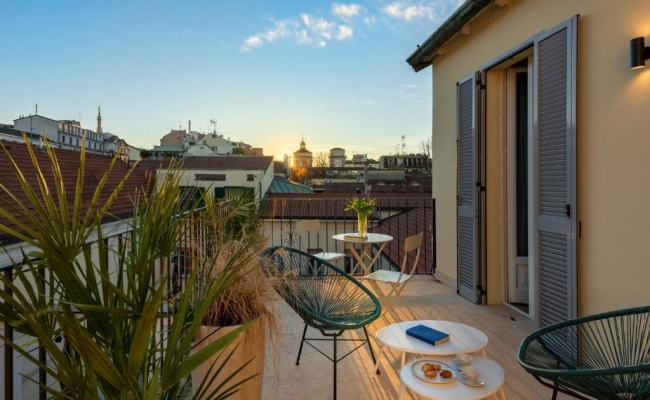 Velvet Grey Boutique Hotel