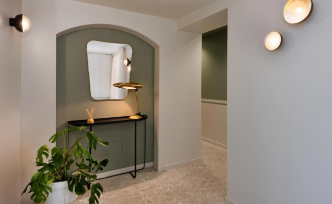 Velvet Grey Boutique Hotel