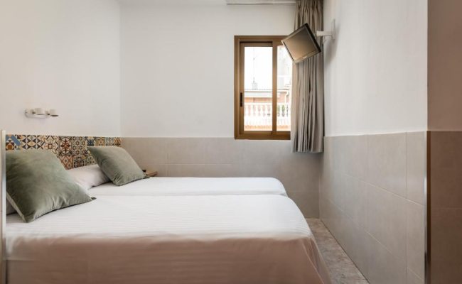 Hostal Baler