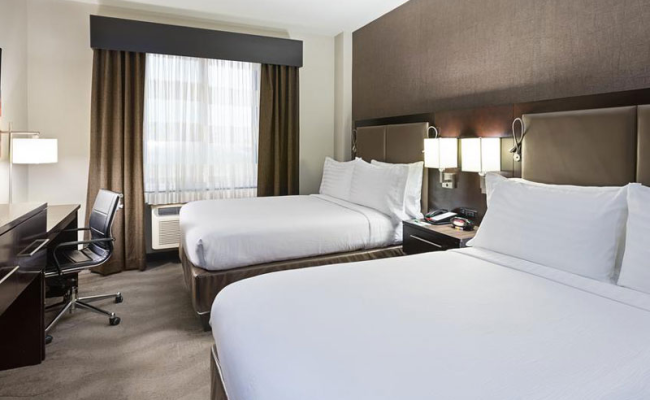 Holiday Inn Lower East Side
