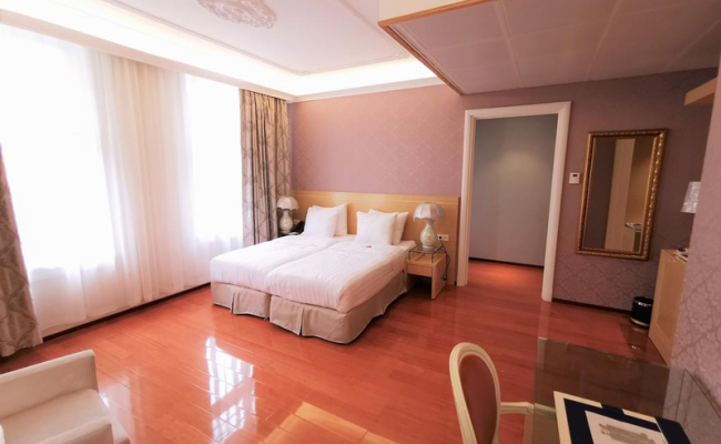 Chasse Hotel