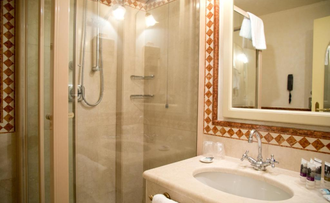 Hotel Milano Regency