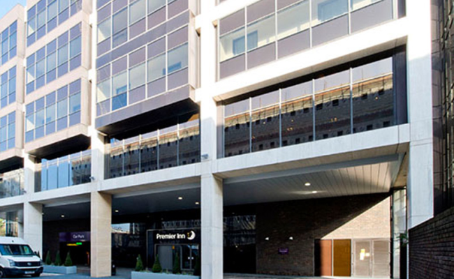 Premier inn London Chiswick hotel