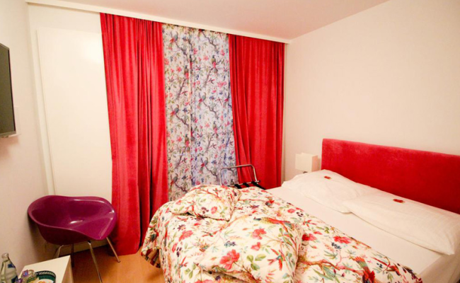 das kleine Hotel in Munchen