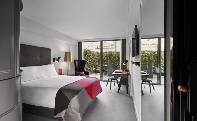 Sea Containers London