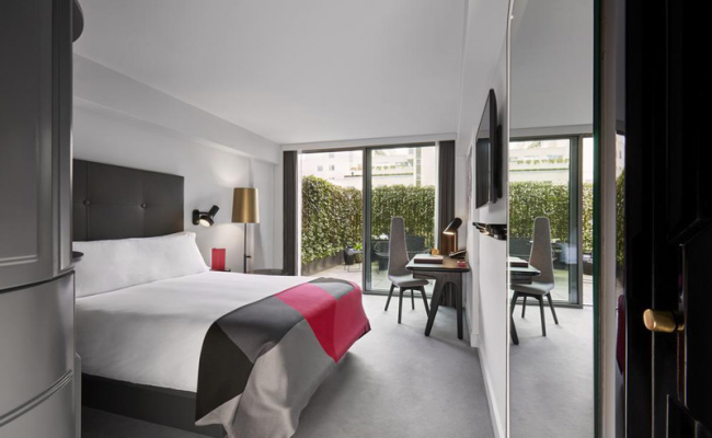Sea Containers London
