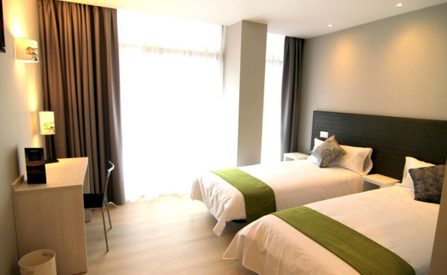 Hostal Aslyp 114