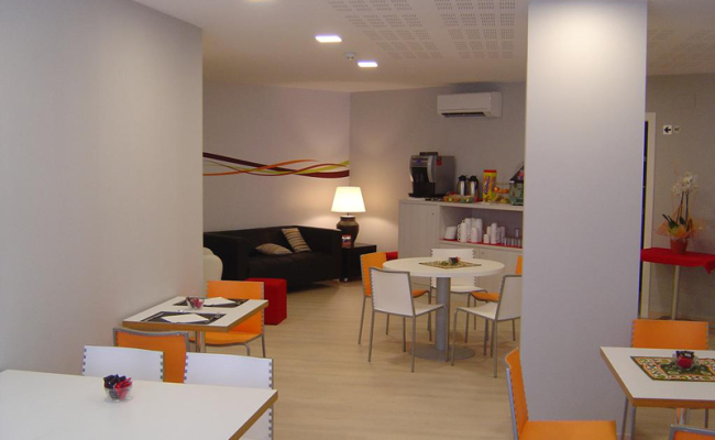 Hostal Aslyp 114