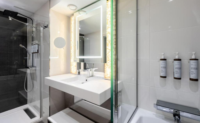 AC Hotel Paris Porte Maillot by Marriott