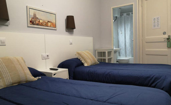 Hostal Lesseps