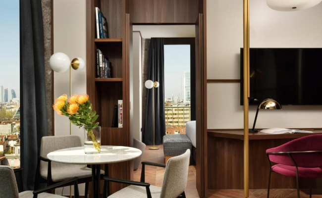 Milano Verticale | UNA Esperienze