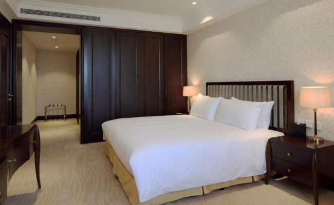 Evergreen Laurel Hotel, Shanghai