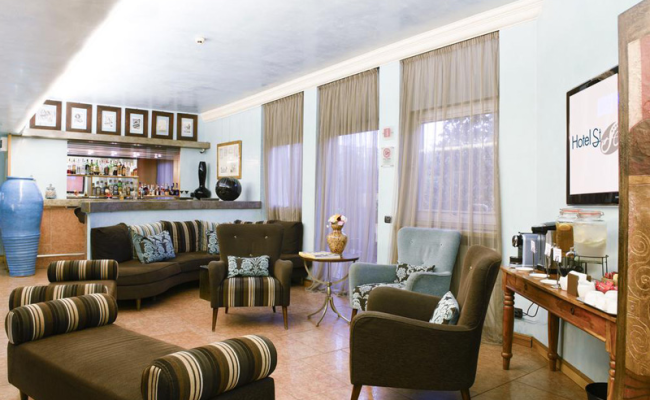Hotel St. George