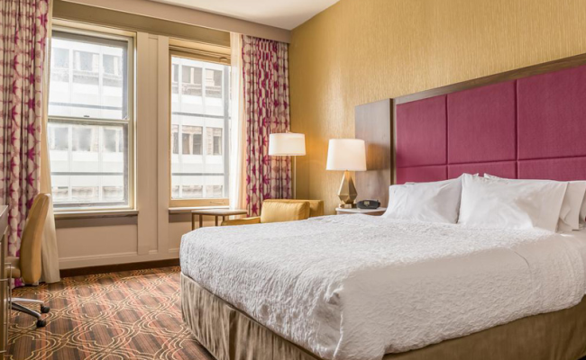 Hampton Inn Majestic Chicago Theatre District