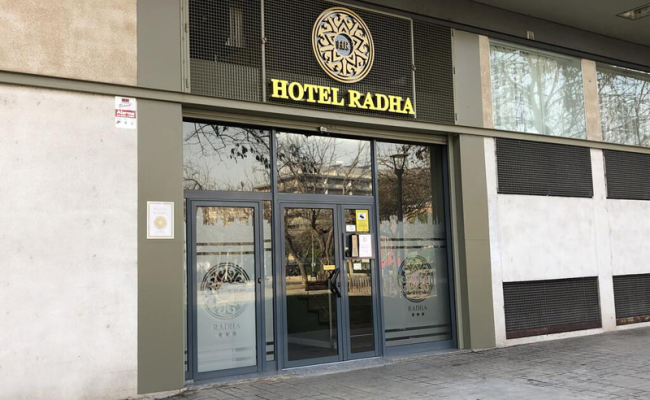 Hotel Radha