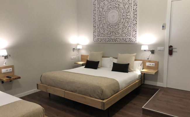 Hotel Radha