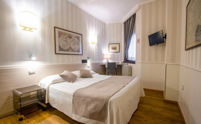 Hotel Flora